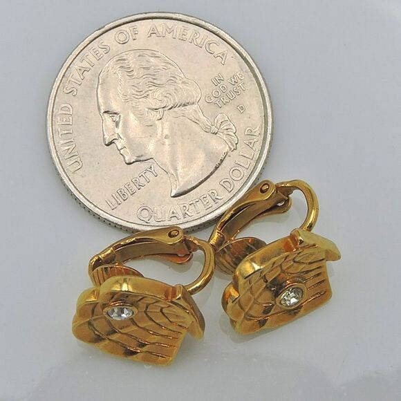 Vintage Gold Shell & Rhinestone Clip On Earrings - Picture 4 of 11